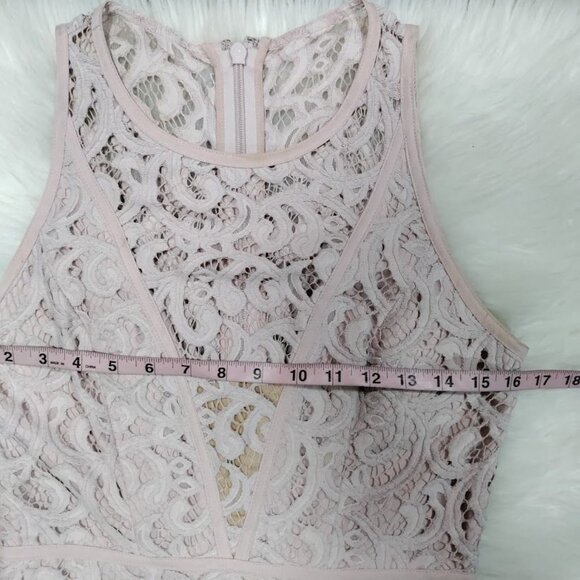 BCBGMaxazria Lavender Lace Whimsy Wedding Guest Hanah Mini Cocktail Dress Size M - Picture 10 of 12